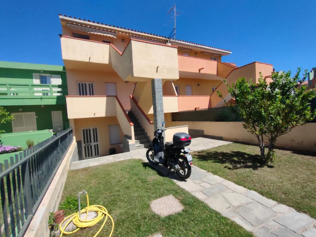 Ferienwohnung Oasy4 Villasimius Exterior foto